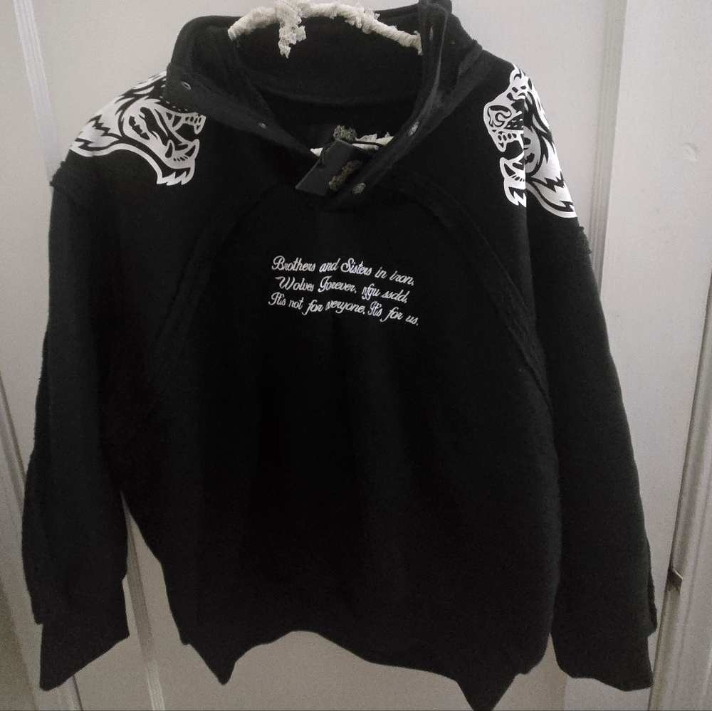 Darc Sport She Wolves Forever Tyler Mockneck Sweater